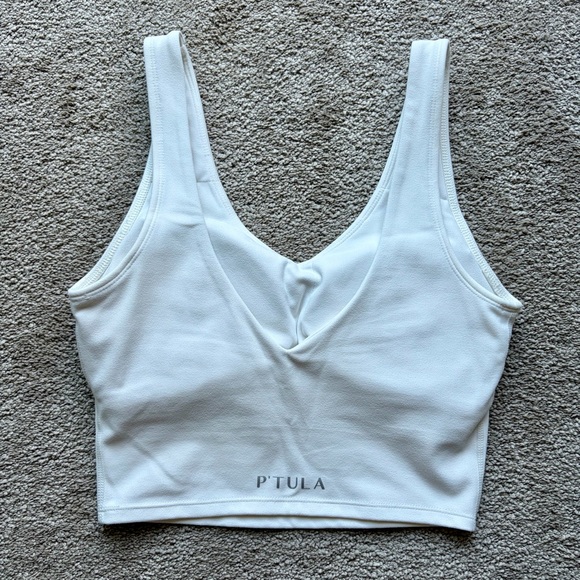 Bundle of P’Tula sports bra and crop tanks - Picture 5 of 7